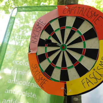 rentrée campus ULB 2025 flechettes